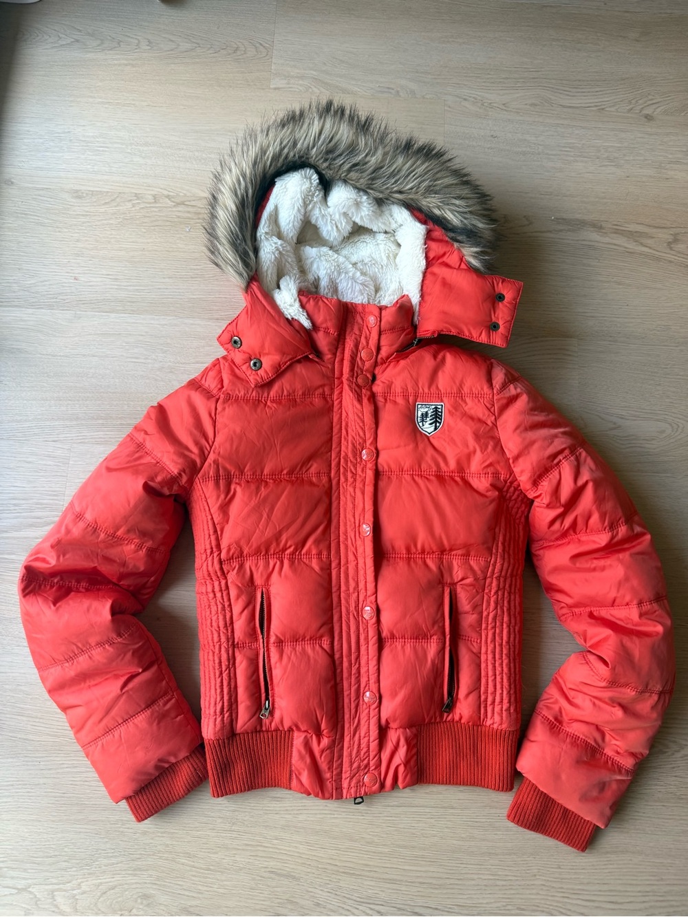 Women’s Y2K Vintage Orange Puffer Jacket with Faux-Fur Hood